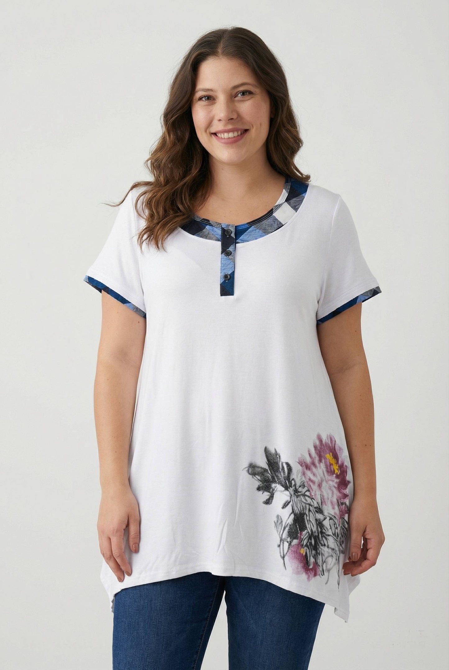 Blå rutig t-shirt i stor storlek