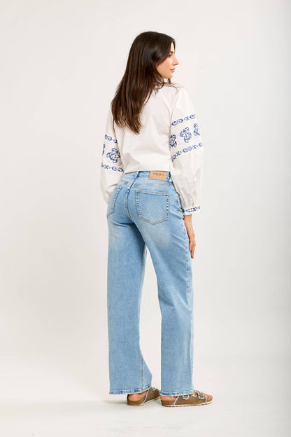 Jeans i stretch med strass-sömmar: Ljusblå
