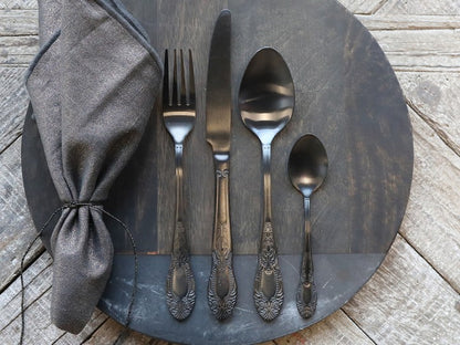 Bestick med dekor - Antique Coal