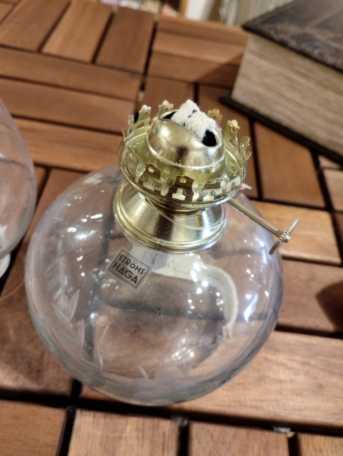 Fotogenlampa Oval Blomma Klar Mässing