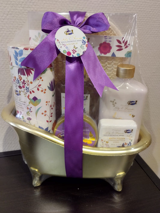 Presentset Provence Lily & Freesia - Klassiskt lavendelbadkar