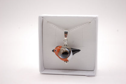 Halsband med Fågel i Glas - Domherre - Marianne Degener