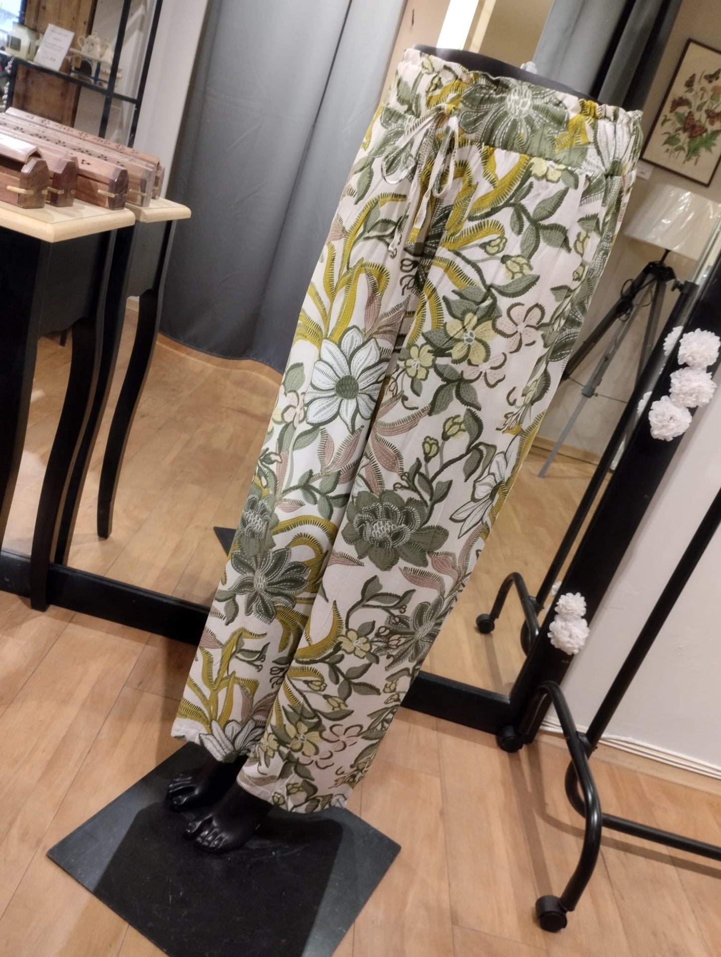 Layla blommiga byxor med fickor - Grön - XL/XXL