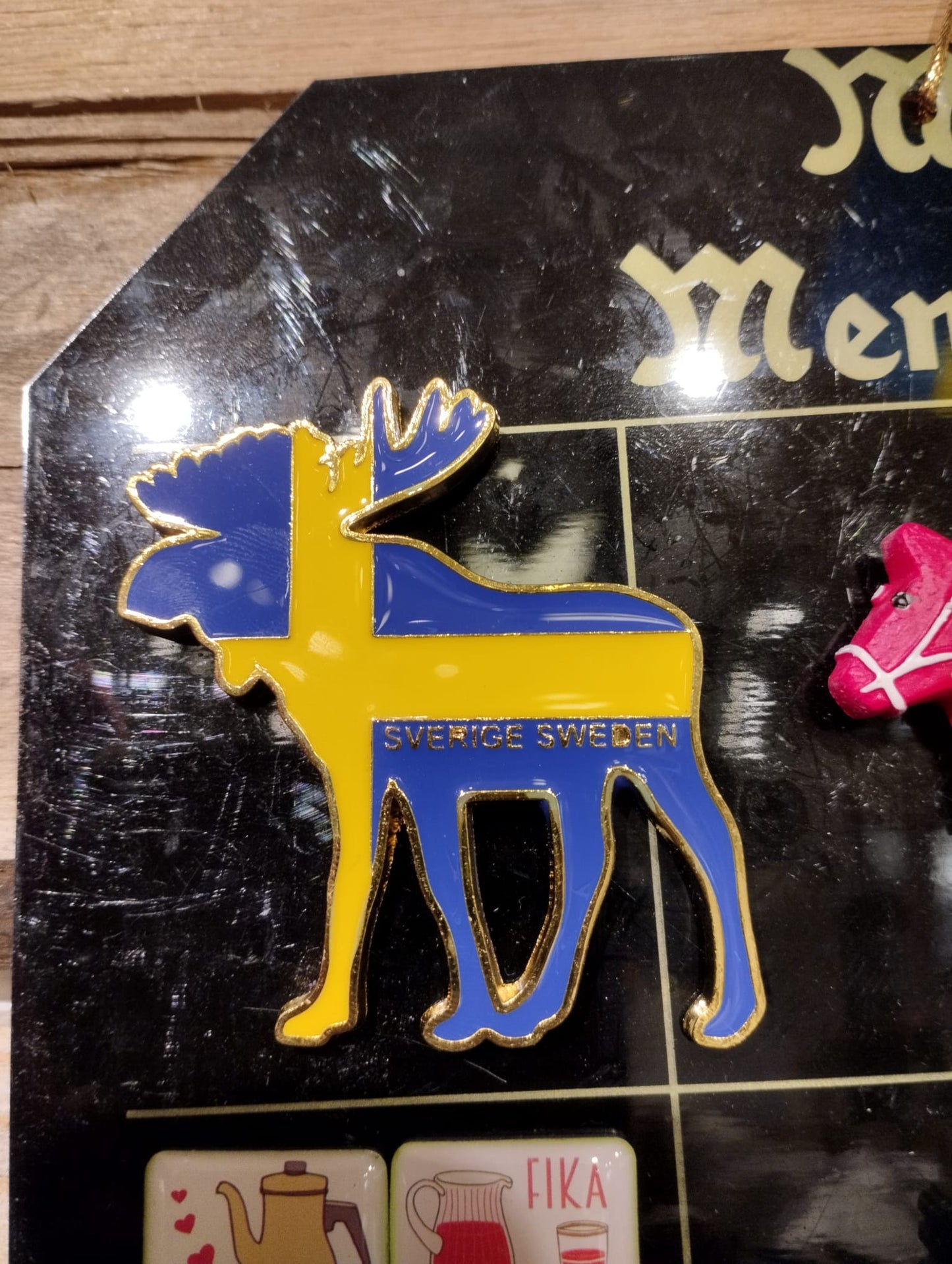 Magnet Älg med flagga Sweden - Souvenir