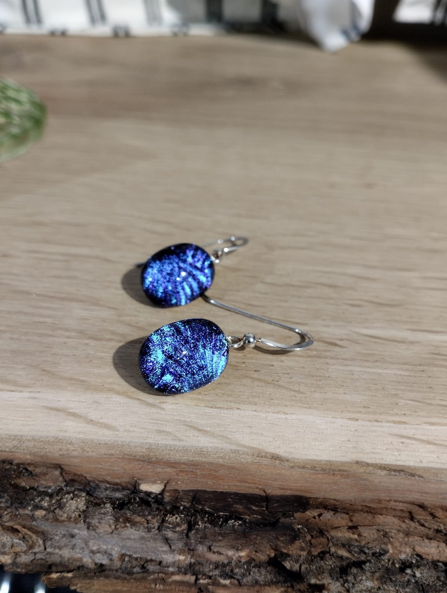 Par Örhängen - Dichroic Glas - Mörkblå - Silver - Marianne Degener